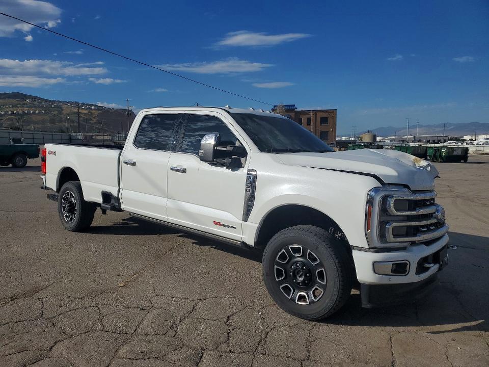 1FT8W3BM1REE09014 2024 FORD F350 photo no. 4