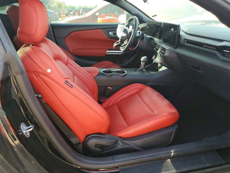 1FA6P8TH2R5137341 2024 FORD MUSTANG photo no. 10