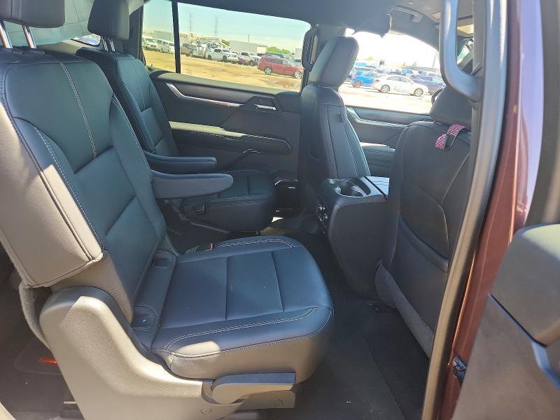 2024 GMC ACADIA UPLEVEL — Фото 11 из 13
