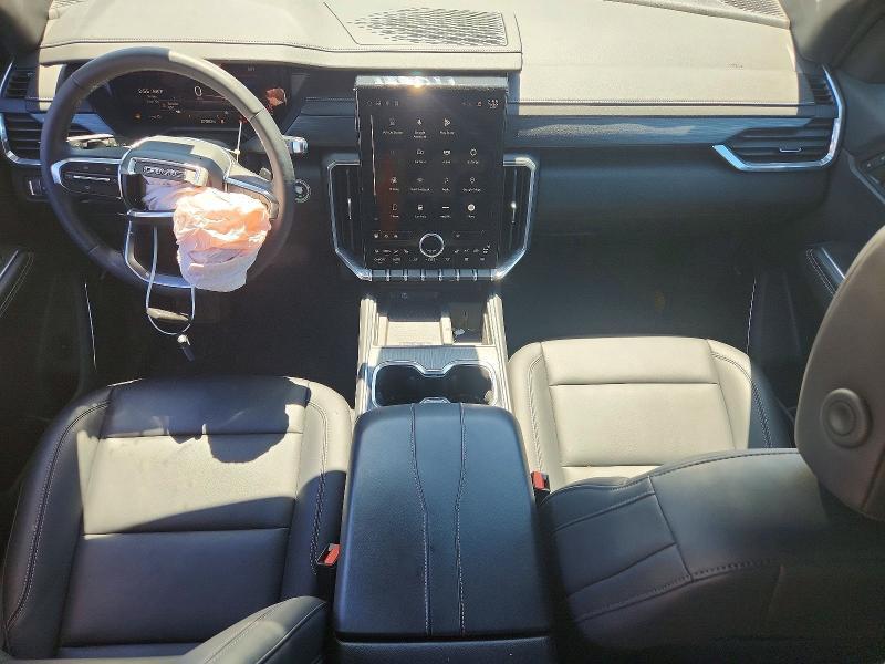 2024 GMC ACADIA UPLEVEL — Фото 8 из 13