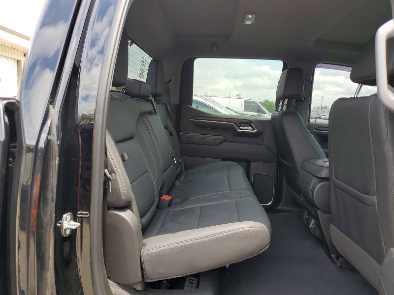 2024 GMC SIERRA K1500 SLT — Фото 10 из 13