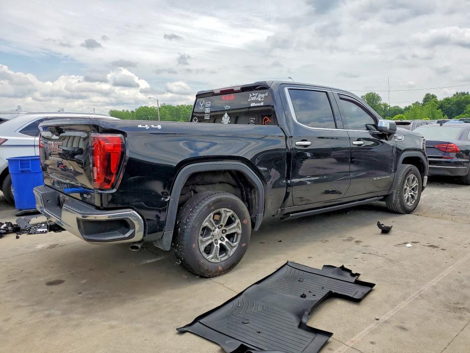 2024 GMC SIERRA K1500 SLT — Фото 3 из 13