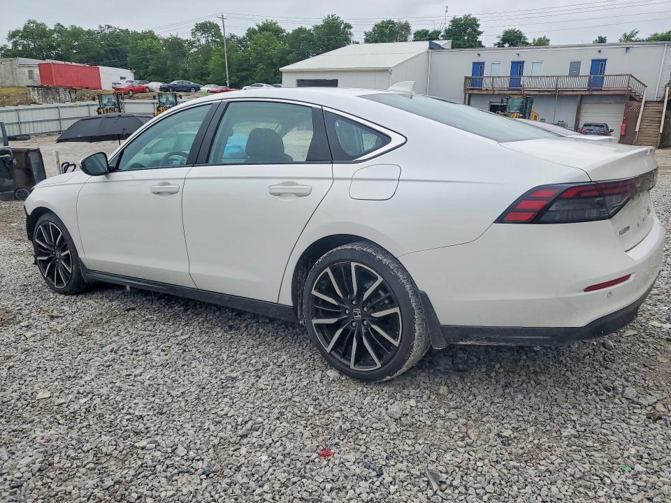 2024 HONDA ACCORD TOURING HYBRID — Фото 2 из 12