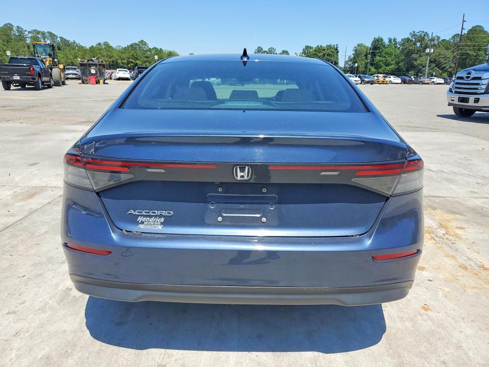 2024 HONDA ACCORD EX — Фото 6 из 12