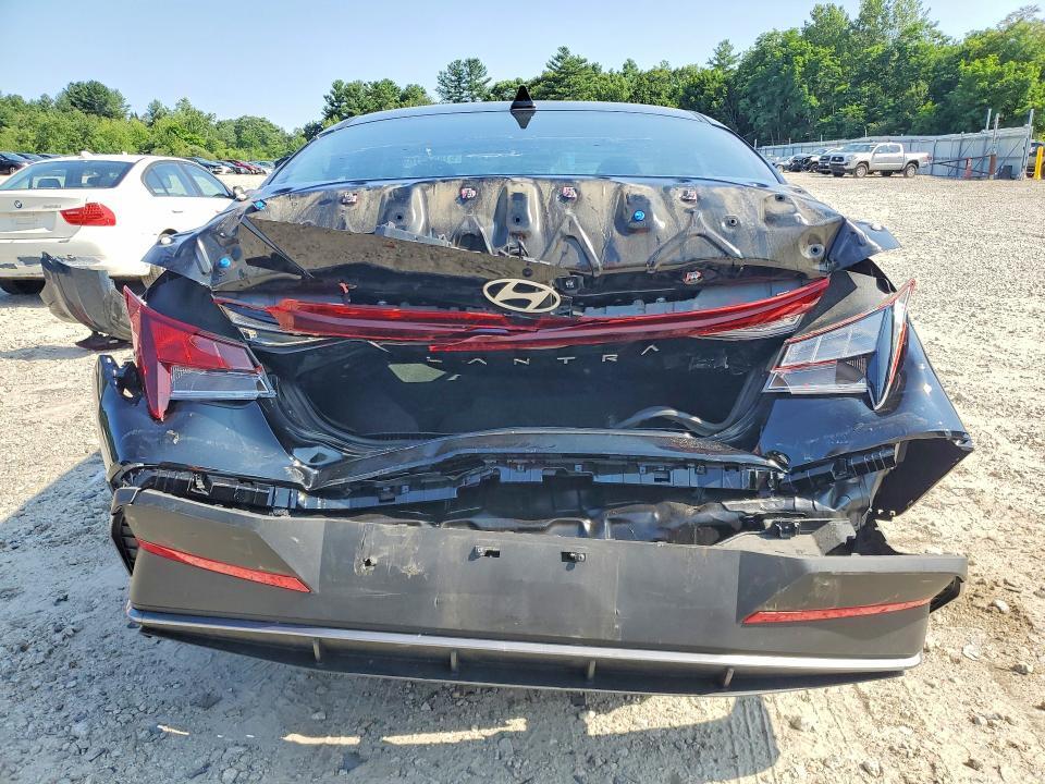2024 HYUNDAI ELANTRA SE — Фото 6 из 12