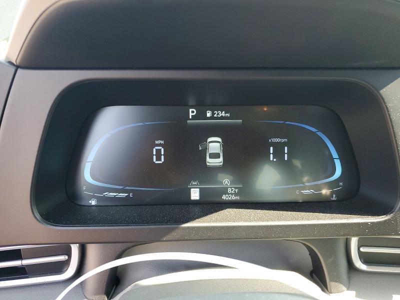 2024 HYUNDAI ELANTRA SE — Фото 9 из 12