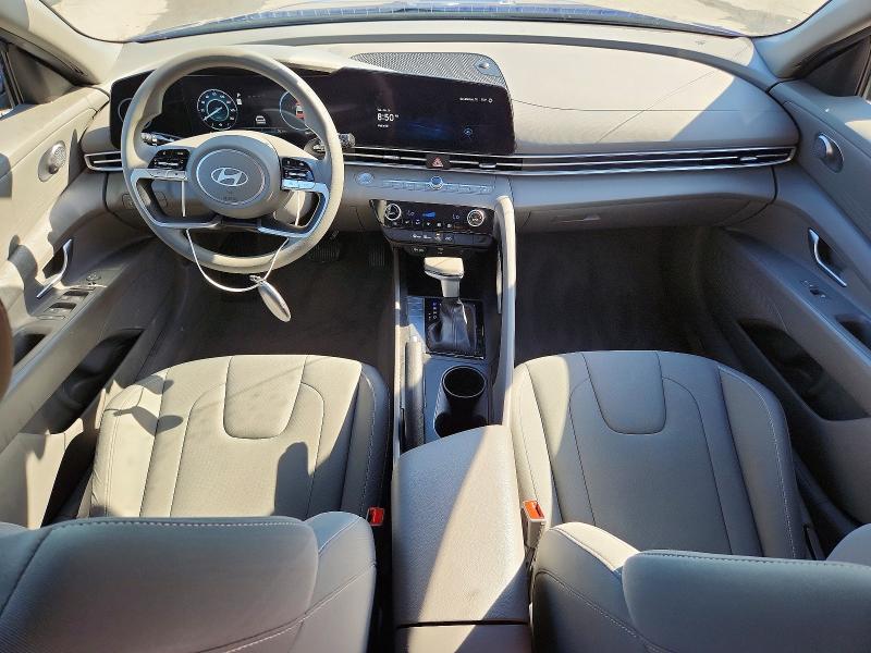 2024 HYUNDAI ELANTRA SEL — Фото 8 из 13