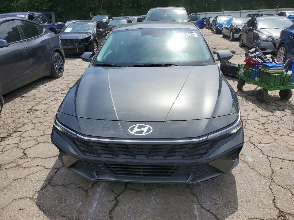 2024 HYUNDAI ELANTRA SEL — Фото 5 из 12