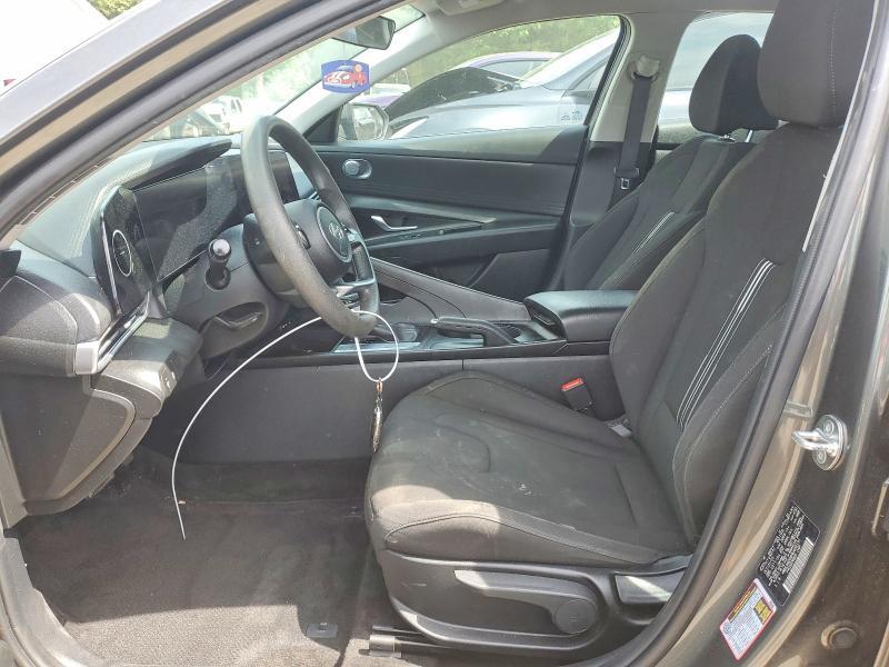2024 HYUNDAI ELANTRA SEL — Фото 7 из 12