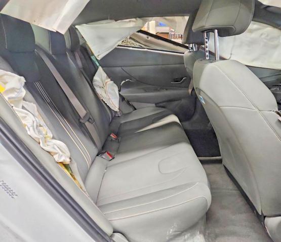 2024 HYUNDAI ELANTRA HYBRID BLUE — Фото 10 из 12
