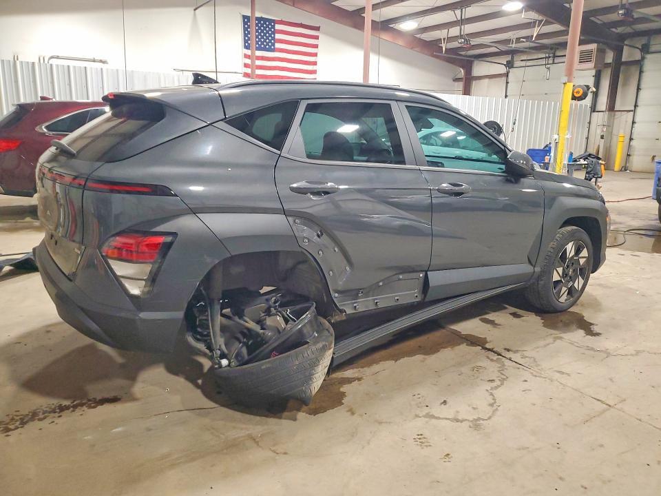 2024 HYUNDAI KONA SEL — Фото 3 из 13