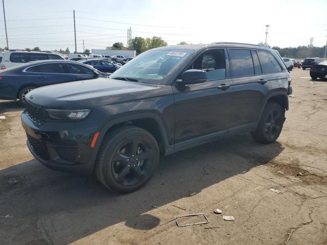 2024 JEEP GRAND CHEROKEE LAREDO