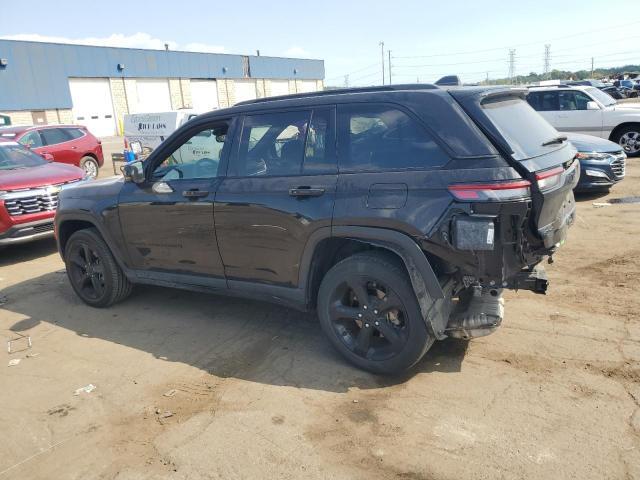 2024 JEEP GRAND CHEROKEE LAREDO — Фото 2 из 13