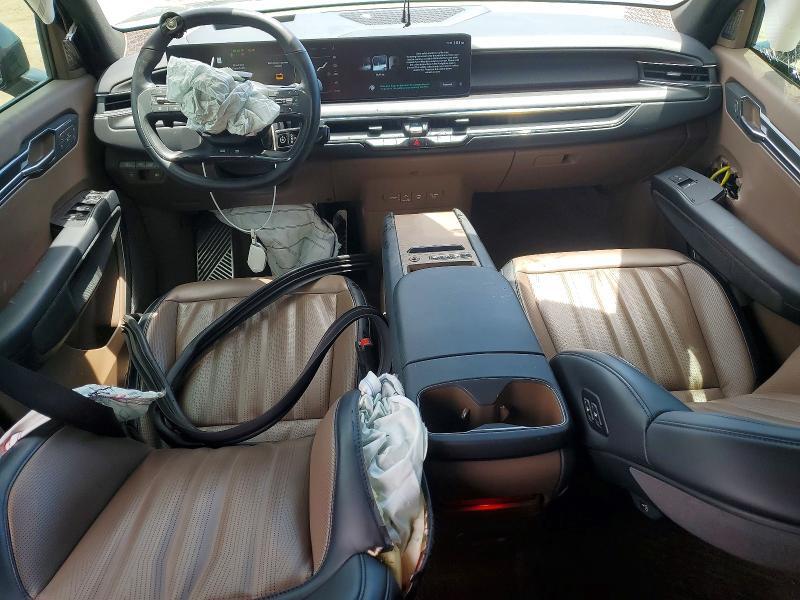 2024 KIA EV9 GT LINE — Фото 8 из 13