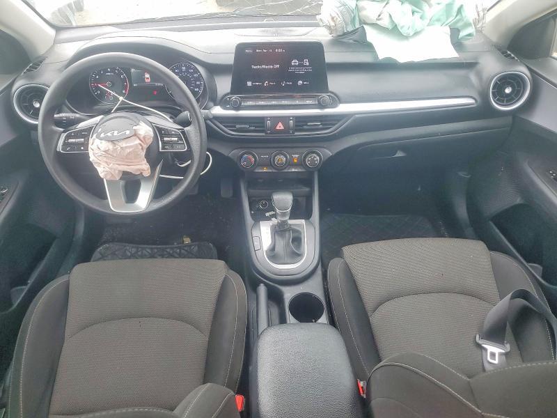 2024 KIA FORTE LX — Фото 8 из 12
