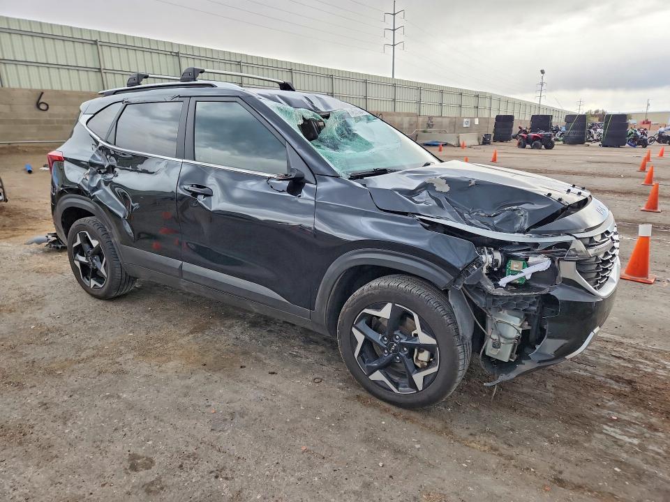 KNDERCAA2R7542466 2024 KIA SELTOS photo no. 4