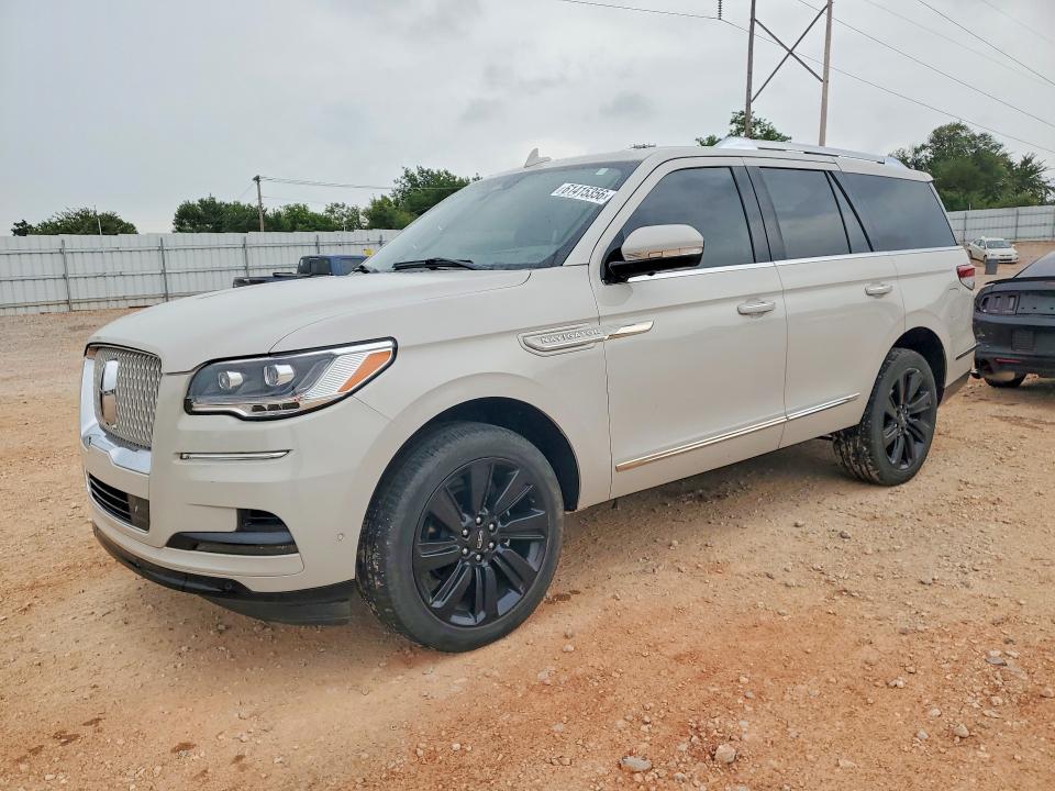 2024 LINCOLN NAVIGATOR