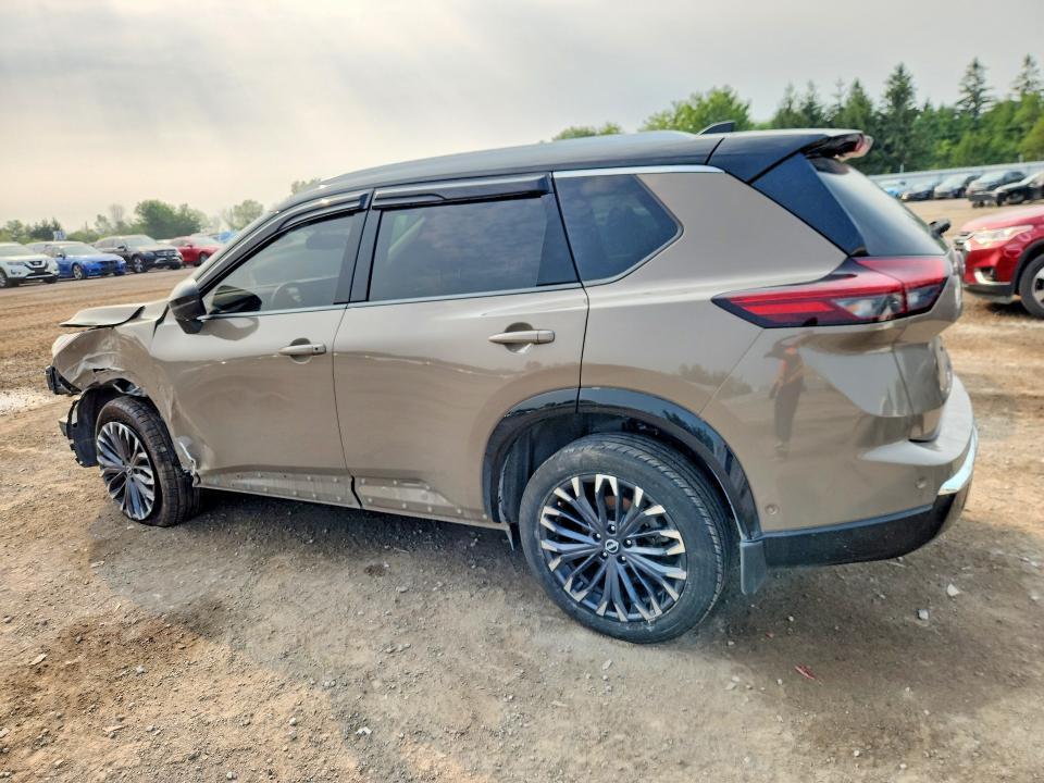 2024 NISSAN ROGUE PLATINUM — Фото 2 из 14