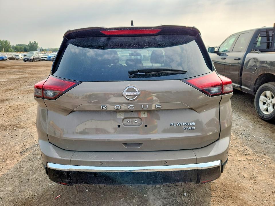 2024 NISSAN ROGUE PLATINUM — Фото 6 из 14
