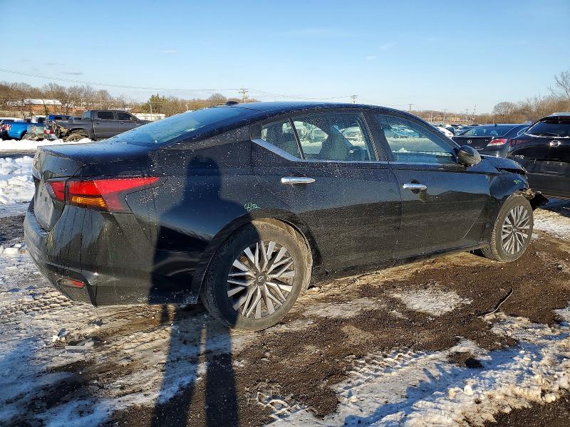 2024 NISSAN ALTIMA SV — Фото 3 из 12