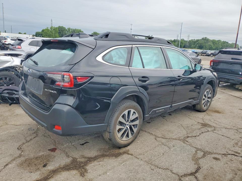 2024 SUBARU OUTBACK — Фото 3 из 13