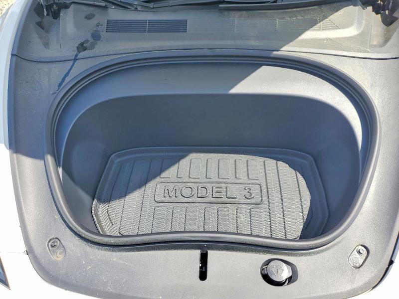 2024 TESLA MODEL 3 — Фото 11 из 12