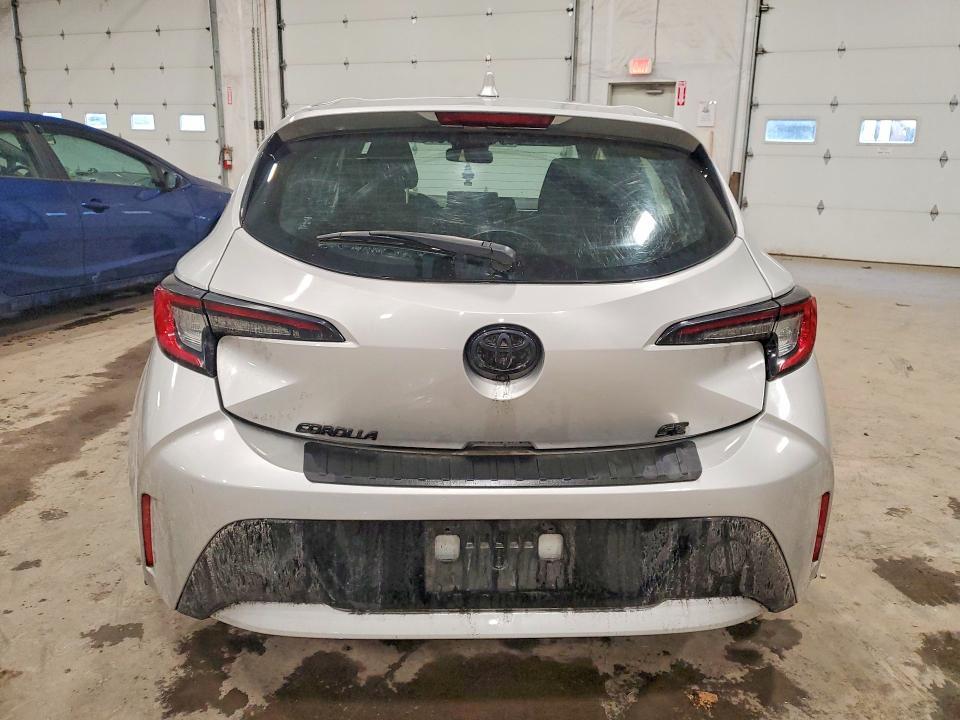 2024 TOYOTA COROLLA HATCHBACK SE — Фото 6 из 13