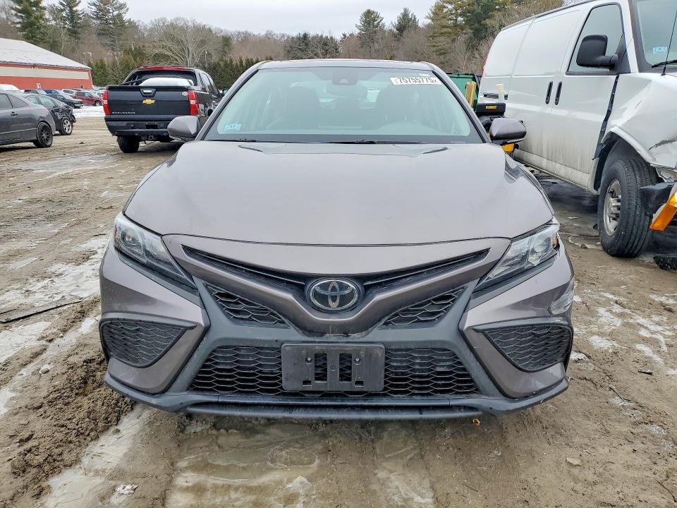 2024 TOYOTA CAMRY SE NIGHT SHADE — Фото 5 из 12