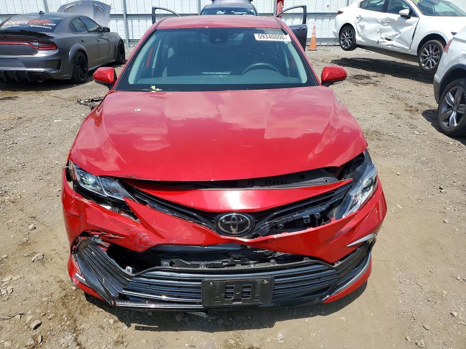2024 TOYOTA CAMRY LE — Фото 5 из 12
