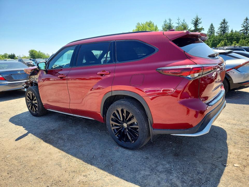 2024 TOYOTA HIGHLANDER LE — Фото 2 из 13