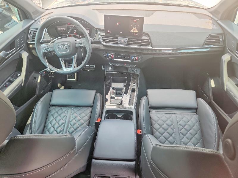 2025 AUDI SQ5 PREMIUM PLUS — Фото 8 из 14