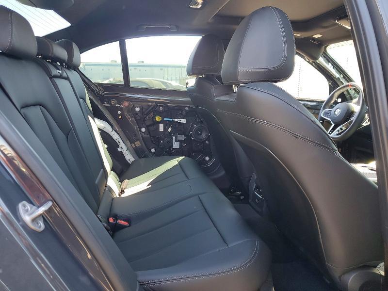 3MW59FT00S8F82066 2025 BMW M340I photo no. 10