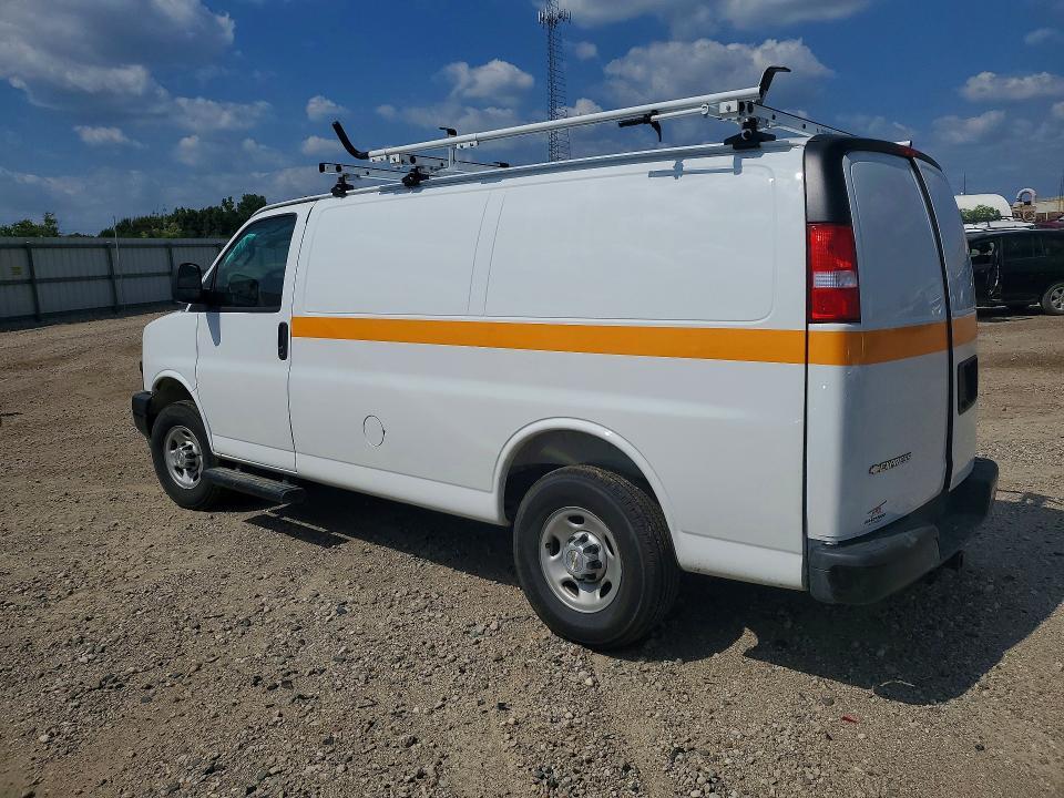 2025 CHEVROLET EXPRESS 2500 — Фото 2 из 13