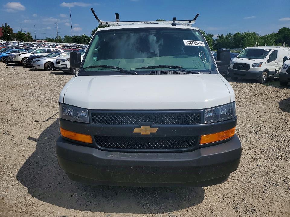 2025 CHEVROLET EXPRESS 2500 — Фото 5 из 13