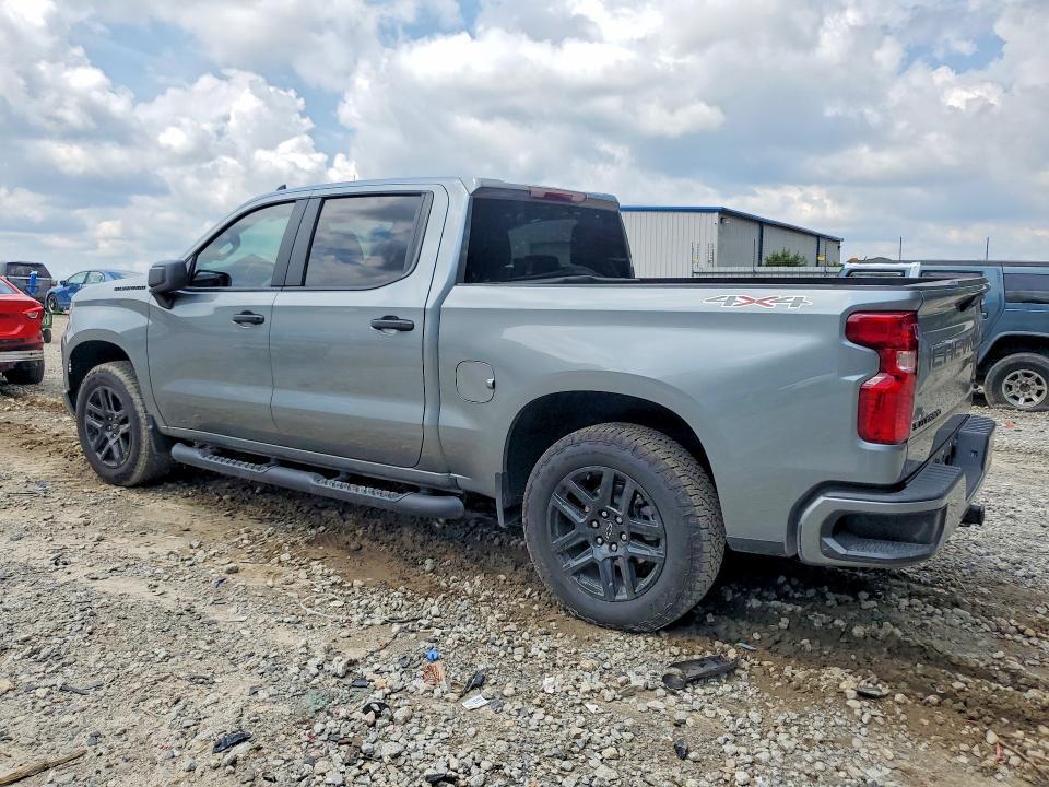2025 CHEVROLET SILVERADO K1500 CUSTOM — Фото 2 из 12