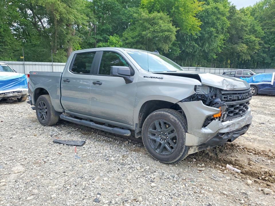 2025 CHEVROLET SILVERADO K1500 CUSTOM — Фото 4 из 12