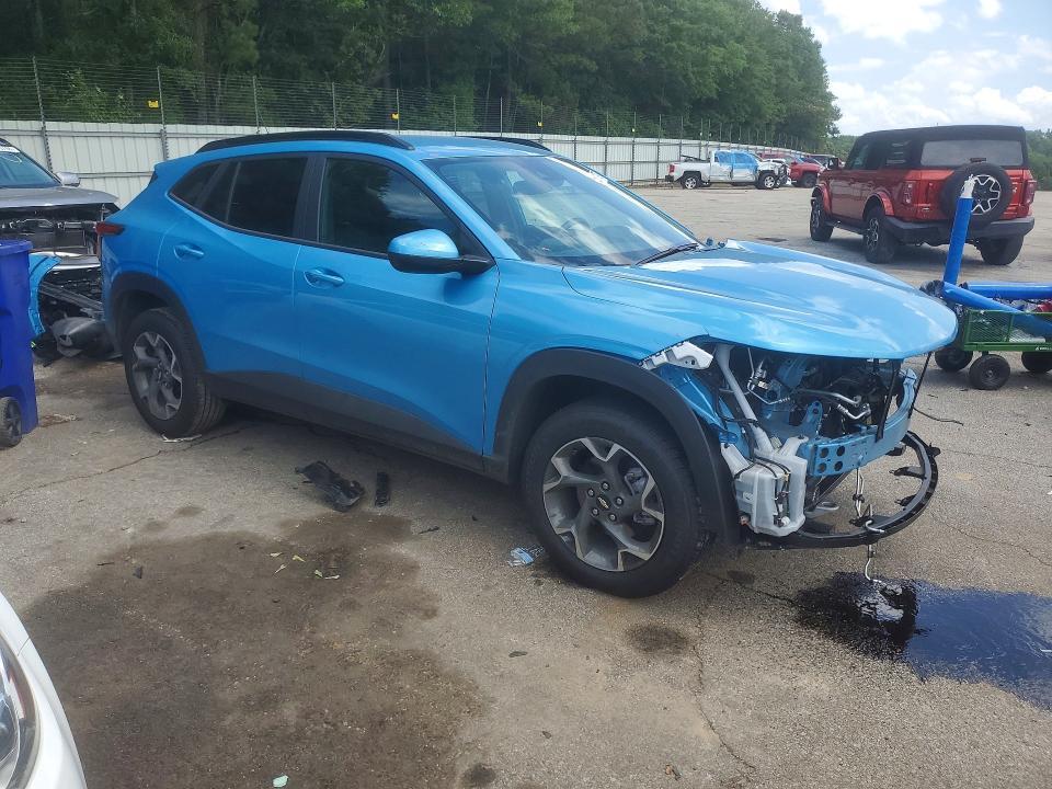 2025 CHEVROLET TRAX 1LT — Фото 4 из 14