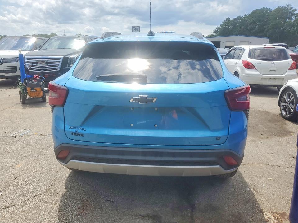 2025 CHEVROLET TRAX 1LT — Фото 6 из 14