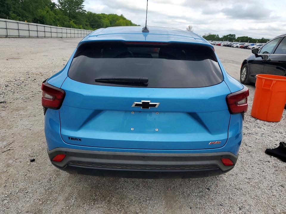 2025 CHEVROLET TRAX 1RS — Фото 6 из 13