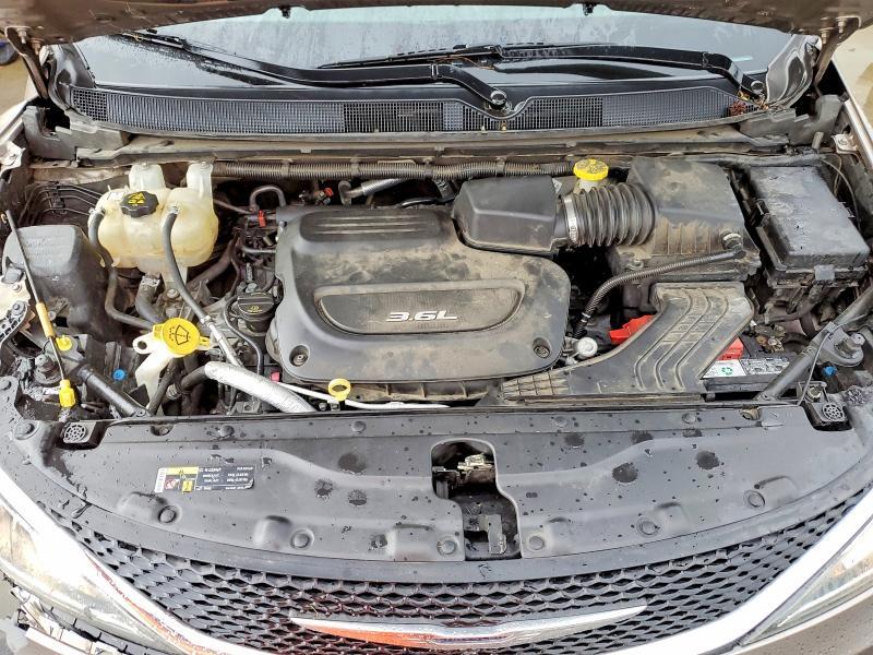 2C4RC1EG7HR768926 2017 CHRYSLER PACIFICA photo no. 12