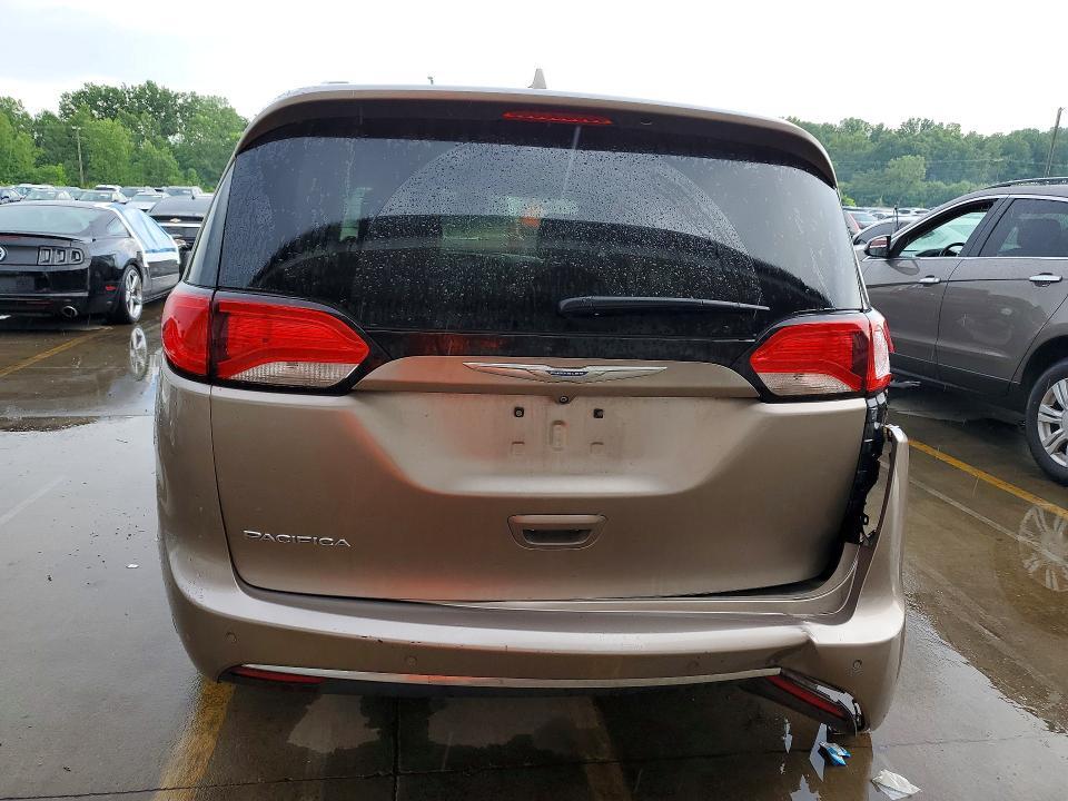 2C4RC1EG7HR768926 2017 CHRYSLER PACIFICA photo no. 6