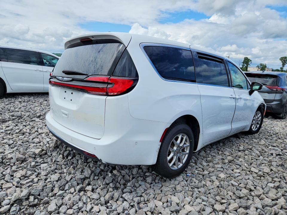 2C4RC1BG0SR523557 2025 CHRYSLER PACIFICA photo no. 3