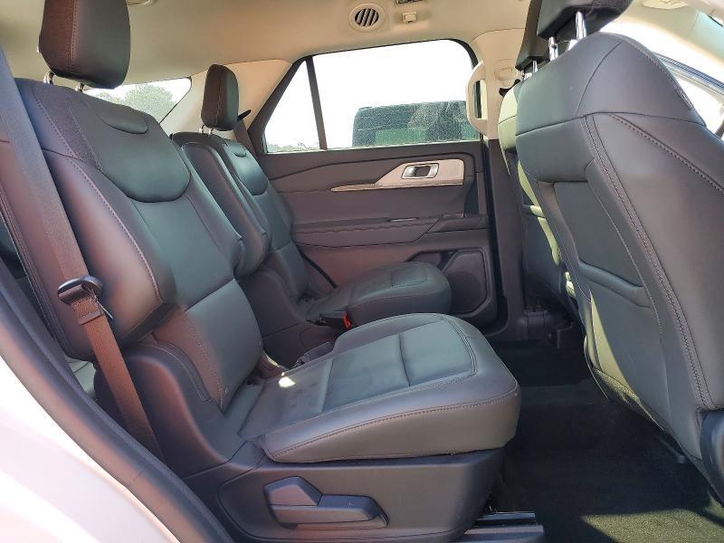 2025 FORD EXPLORER ACTIVE — Фото 11 из 14