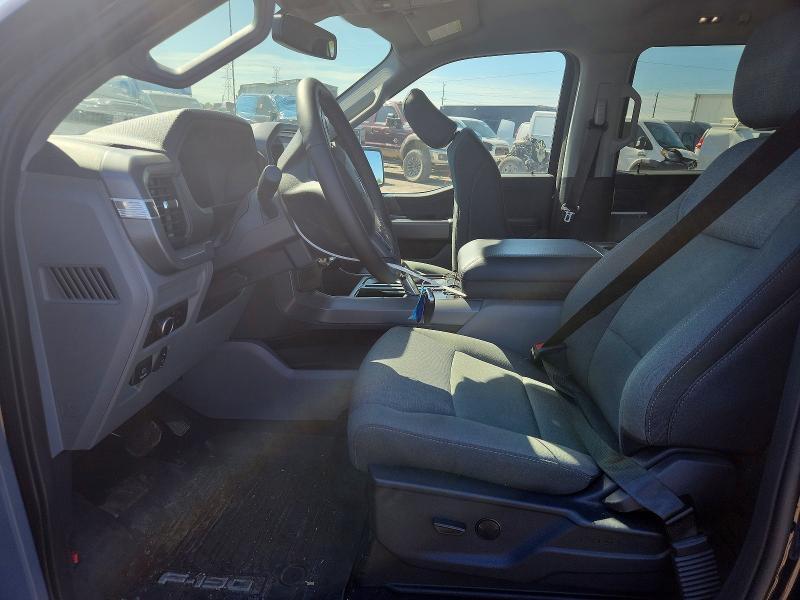 2025 FORD F150 LIGHTNING XLT — Фото 7 из 12