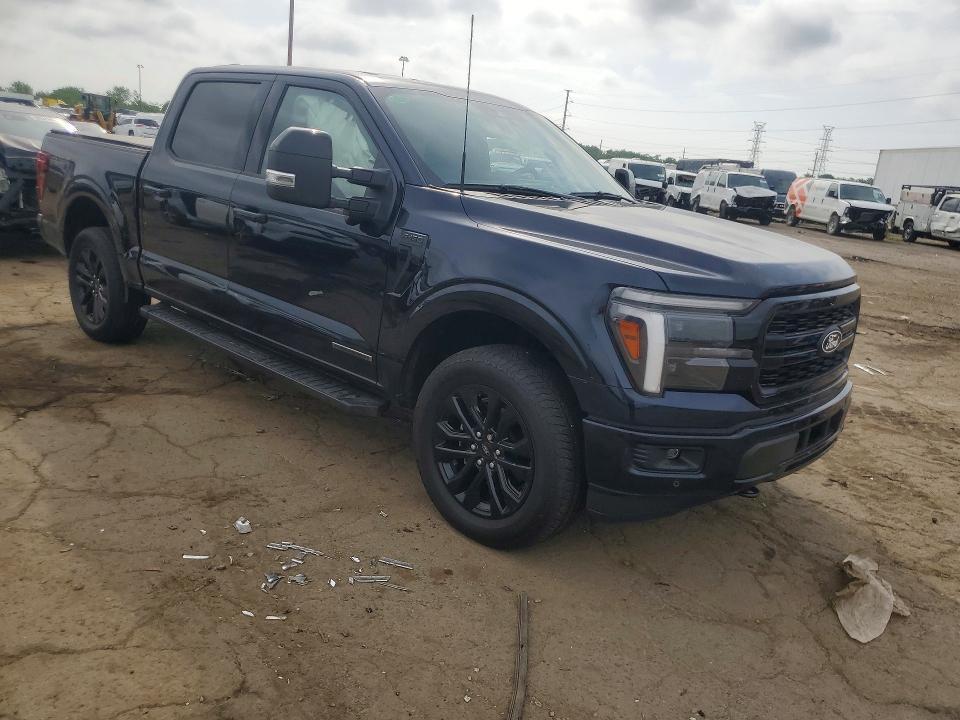 2025 FORD F150 LARIAT — Фото 4 из 12