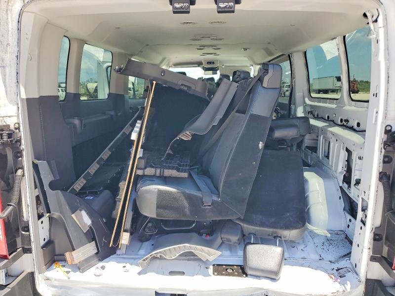 2025 FORD TRANSIT T-350 — Фото 10 из 13