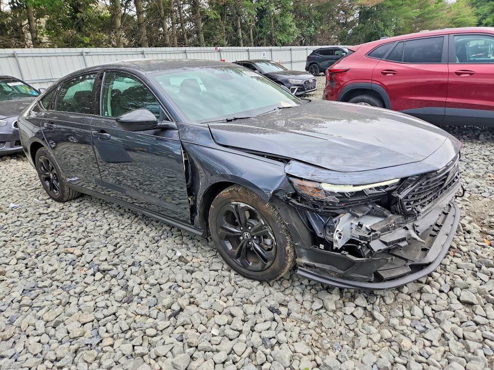 2025 HONDA ACCORD SE — Фото 4 из 12