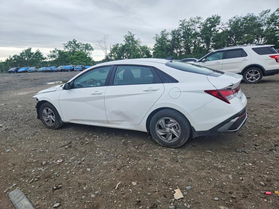 2025 HYUNDAI ELANTRA SE — Фото 2 из 13