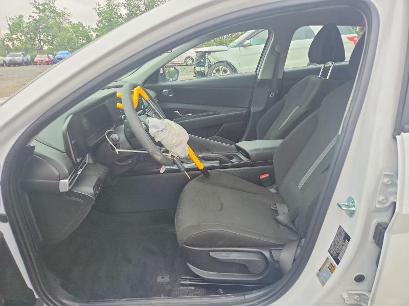 2025 HYUNDAI ELANTRA SE — Фото 7 из 13
