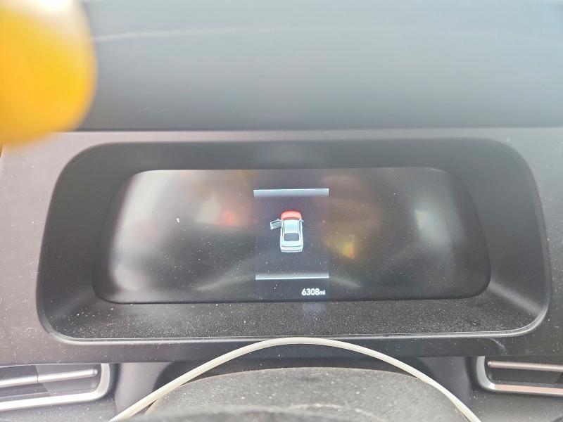 2025 HYUNDAI ELANTRA SE — Фото 9 из 13